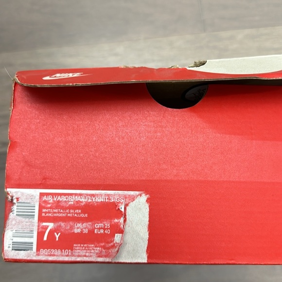 Nike Air VaporMax FlyKnit 3 - Picture 6 of 7